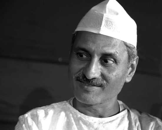 Picture of Mahmood farooqui